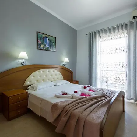 Otel Makis Roda (Corfu)