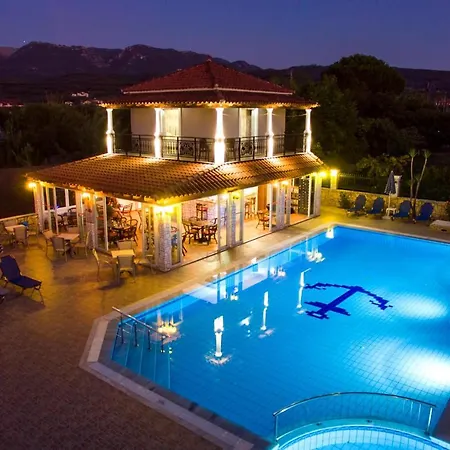 Makis Otel